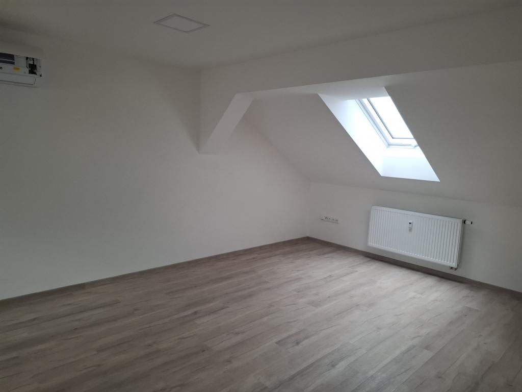 Pronájem bytu 2+kk 50 m2
