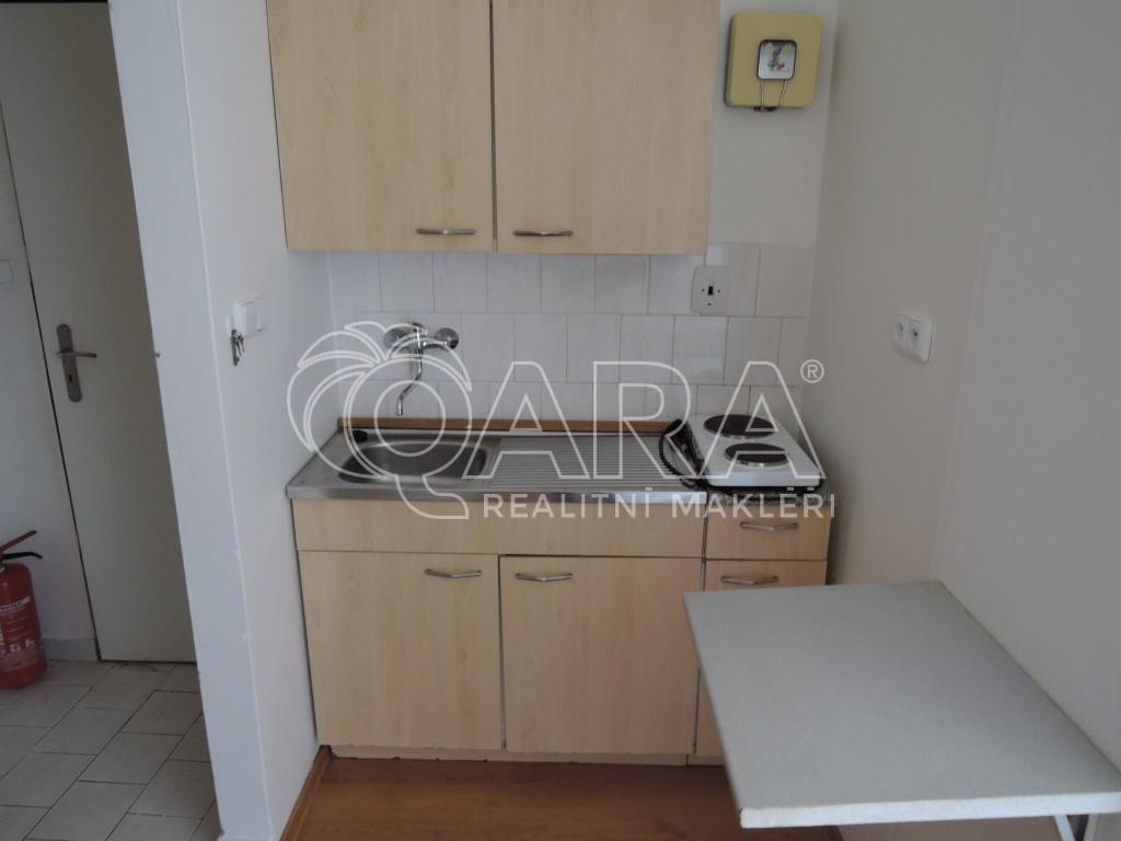 Pronájem bytu 2+kk 30 m2