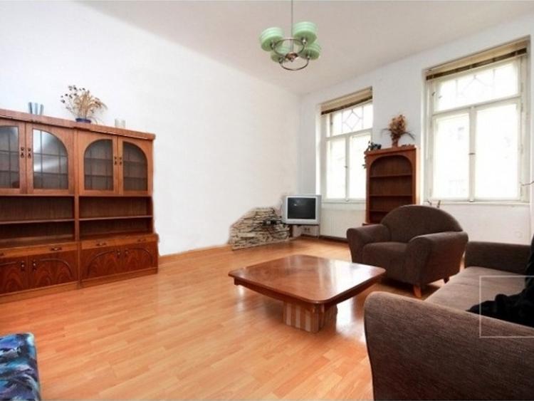 Spolubydleni bytu celý pokoj 106 m2