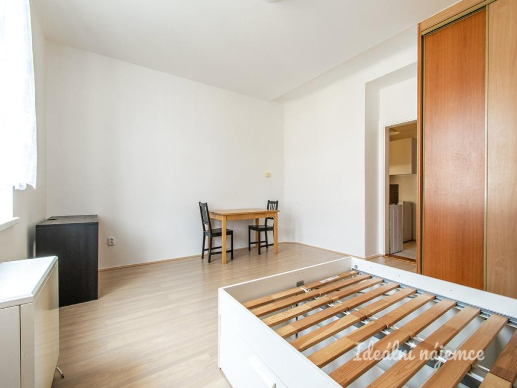 Pronájem bytu 1+kk 32 m2