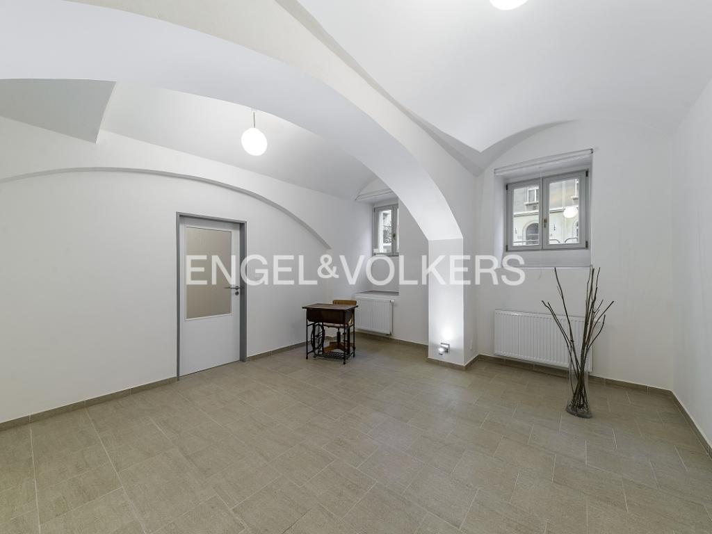 Pronájem bytu 2+1 58 m2