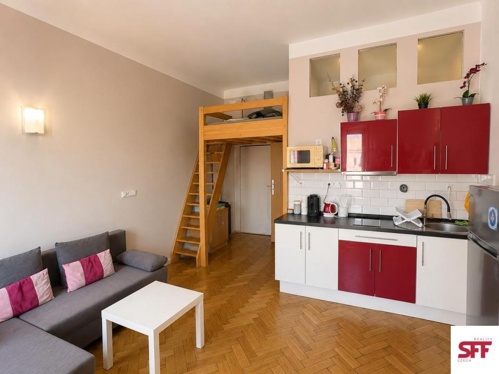 1-room apartment for rent · 27 m² · Praha — 750 €/mo
