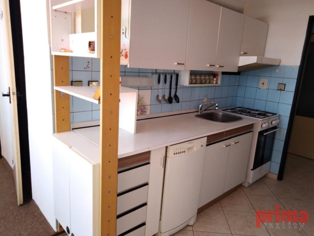 Pronájem 3+1, Jihlava - Vrchlického, 15000 Kč, 74