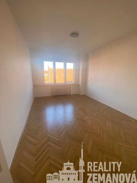 Listing 2