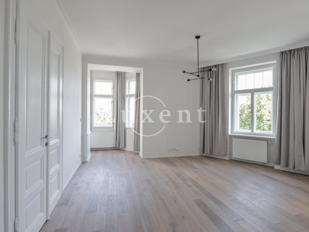 Pronájem bytu 3+kk 137 m2, Praha – náhled fotky 5