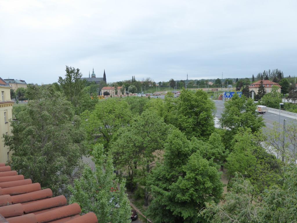 Spolubydleni bytu 2 lůžka 100 m2