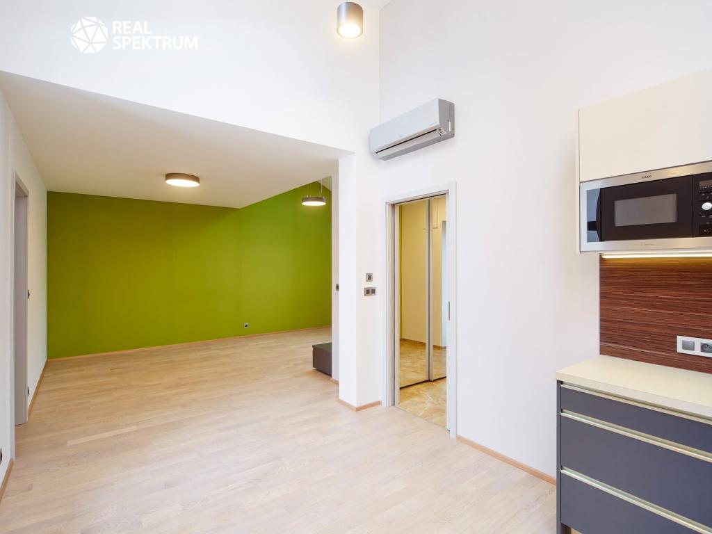 Pronájem bytu 2+kk 64 m2