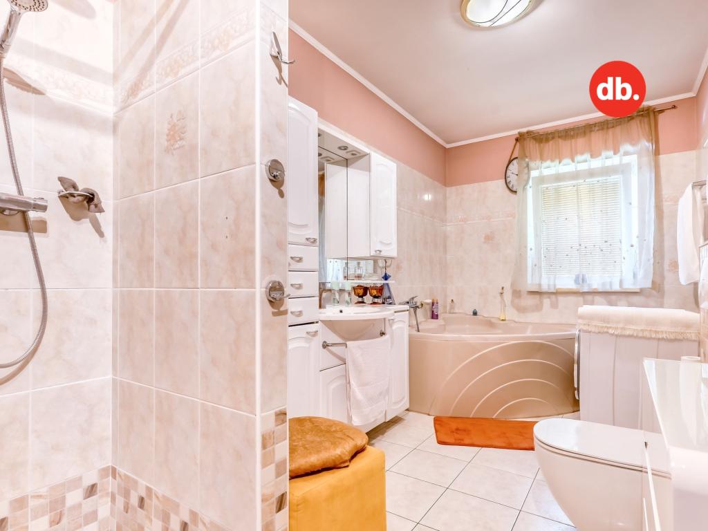 Prodej domu 240 m2, Stružná – náhled fotky 26