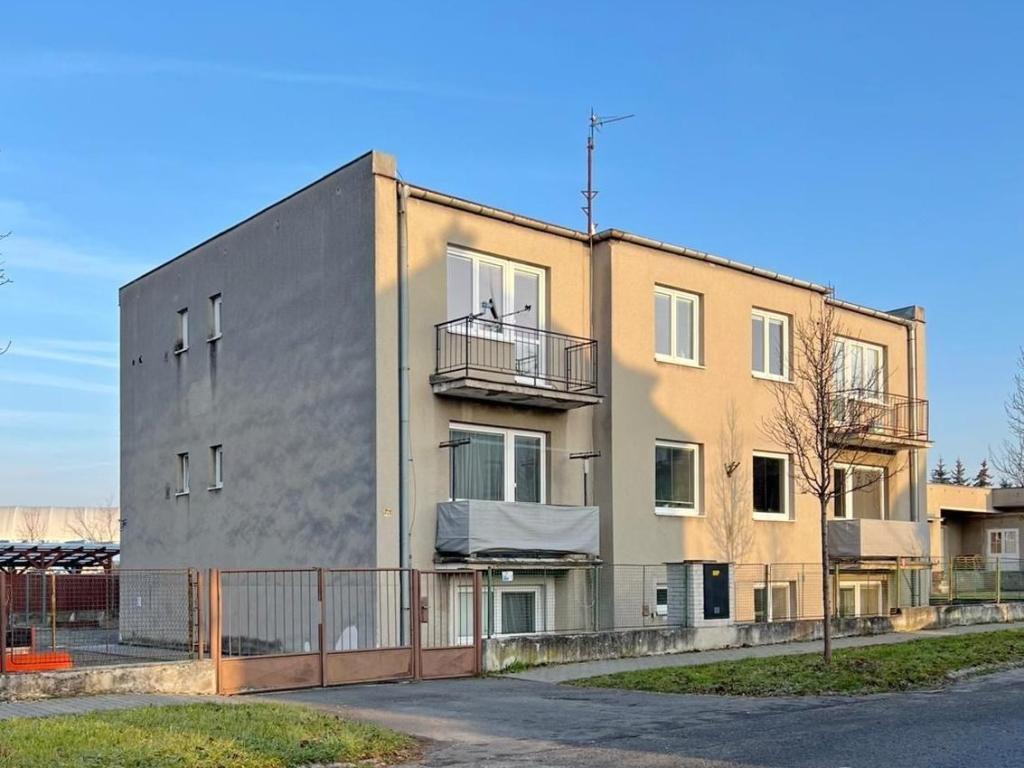 Pronájem bytu 2+1 55 m2