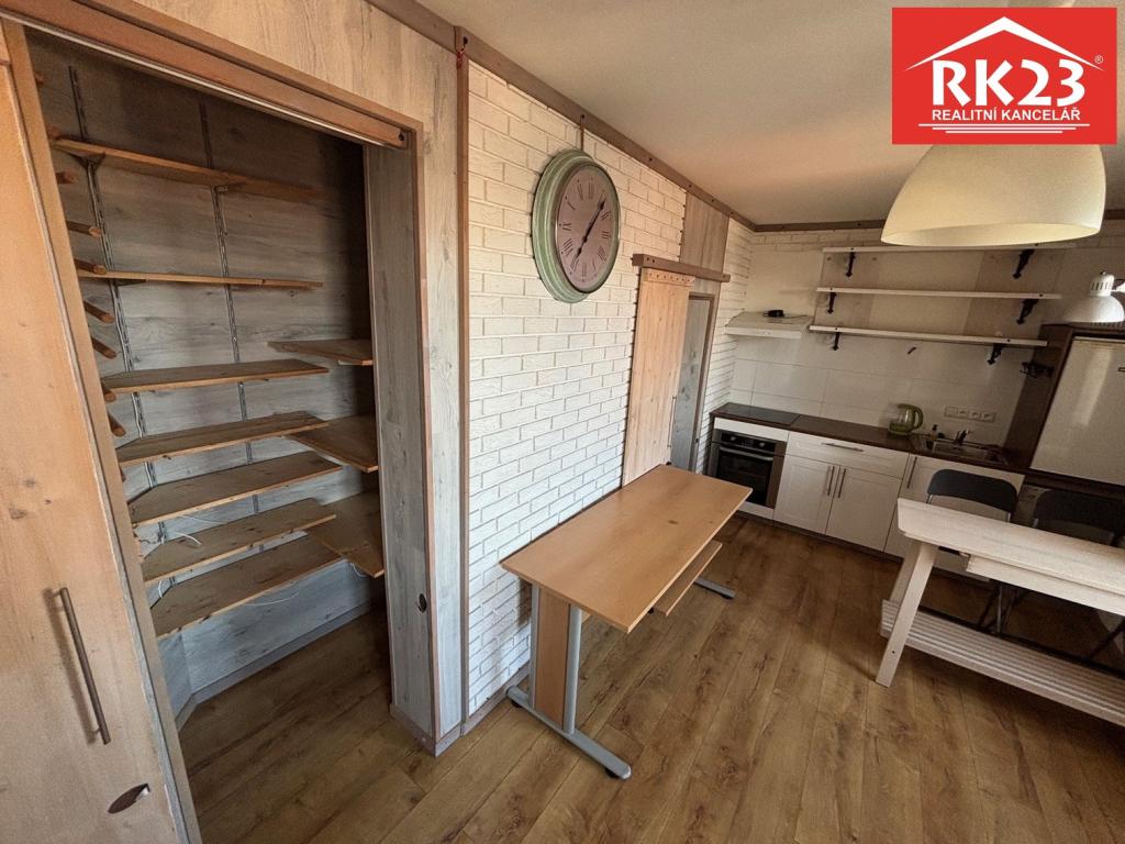 Pronájem bytu 1+kk 28 m2