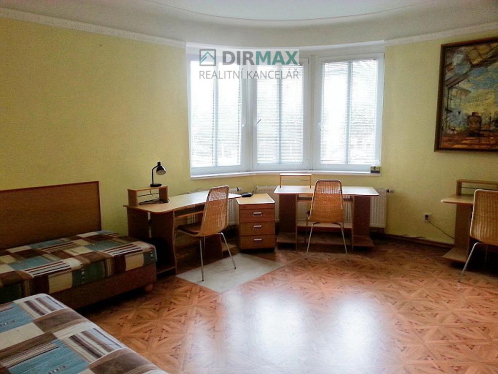 Pronájem bytu pokoj 25 m2