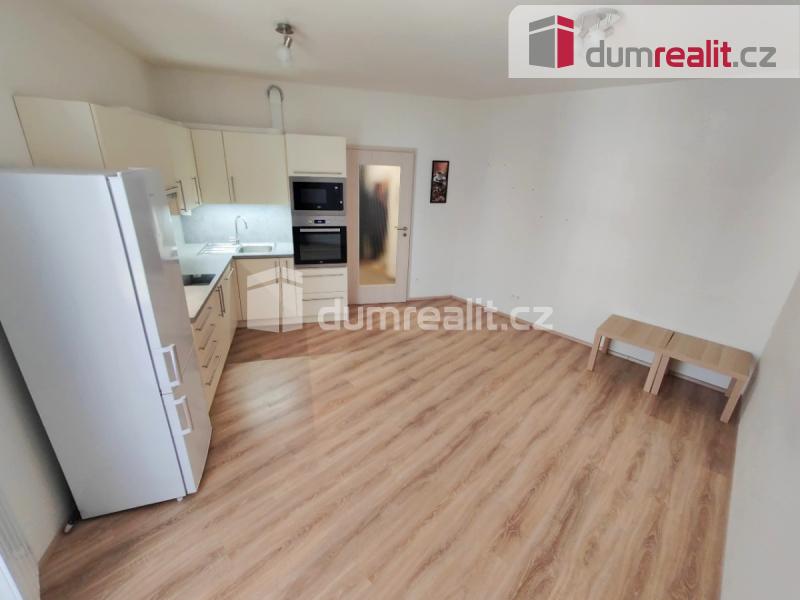 Pronájem bytu 1+kk 34 m2