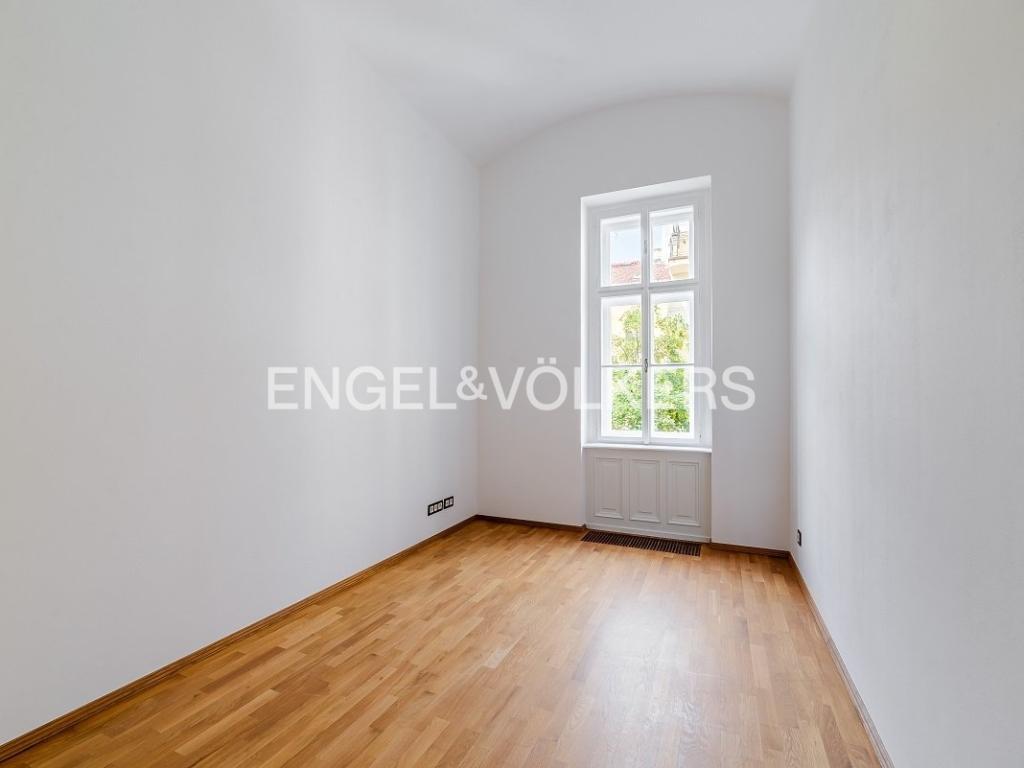 Pronájem bytu 3+1 139 m2