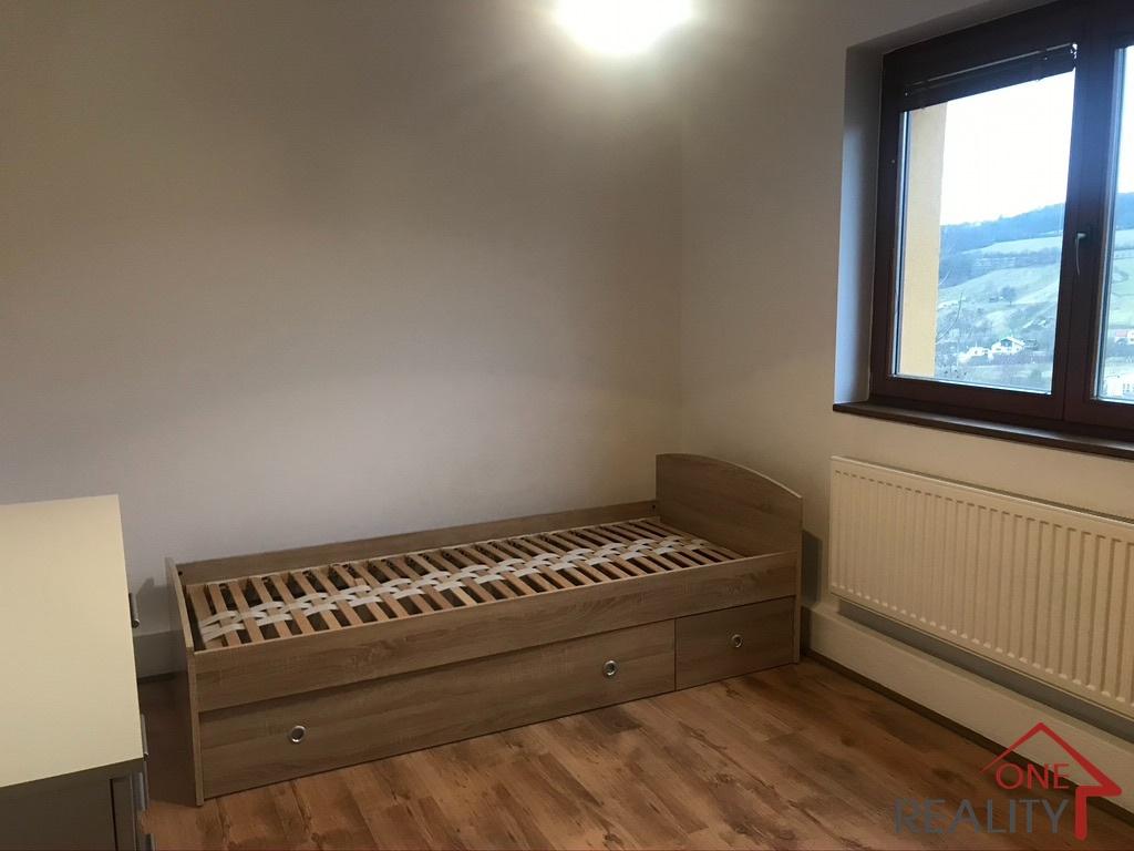 Pronájem bytu 3+kk 68 m2, Pozlovice – náhled fotky 10