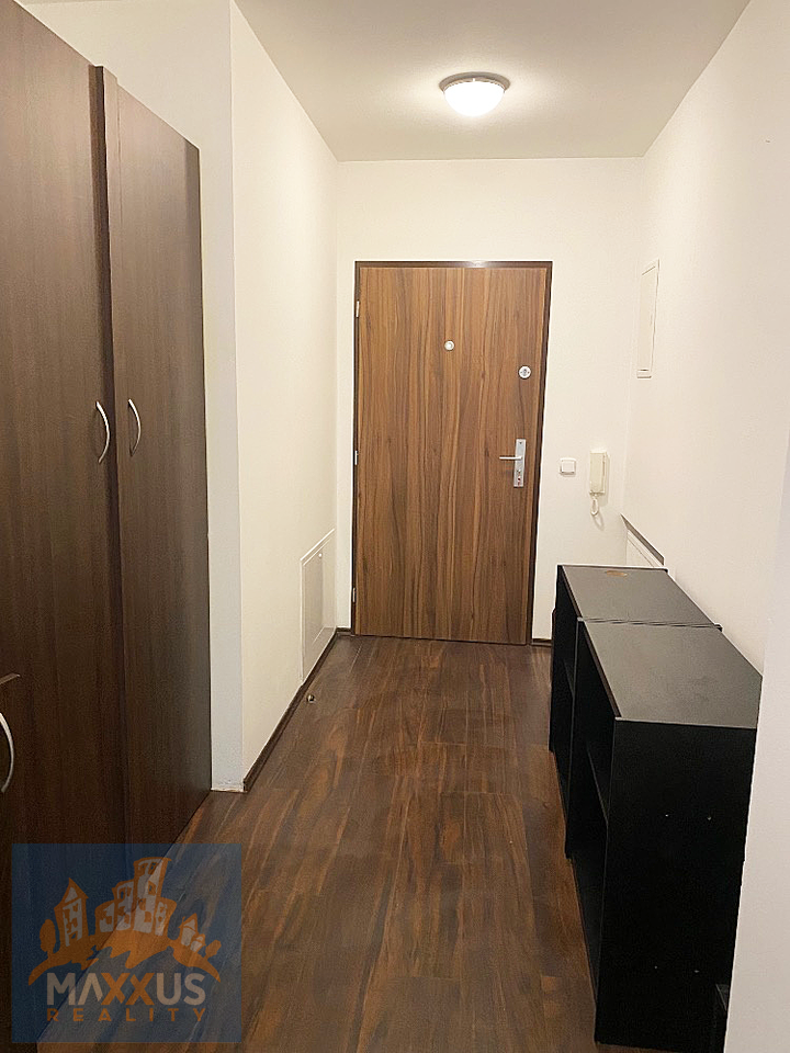 Pronájem bytu 2+kk 42 m2