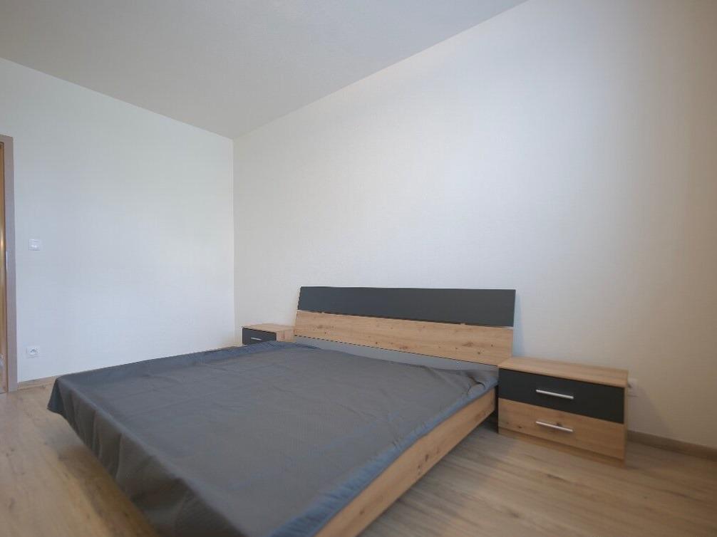 Pronájem bytu 1+1 52 m2