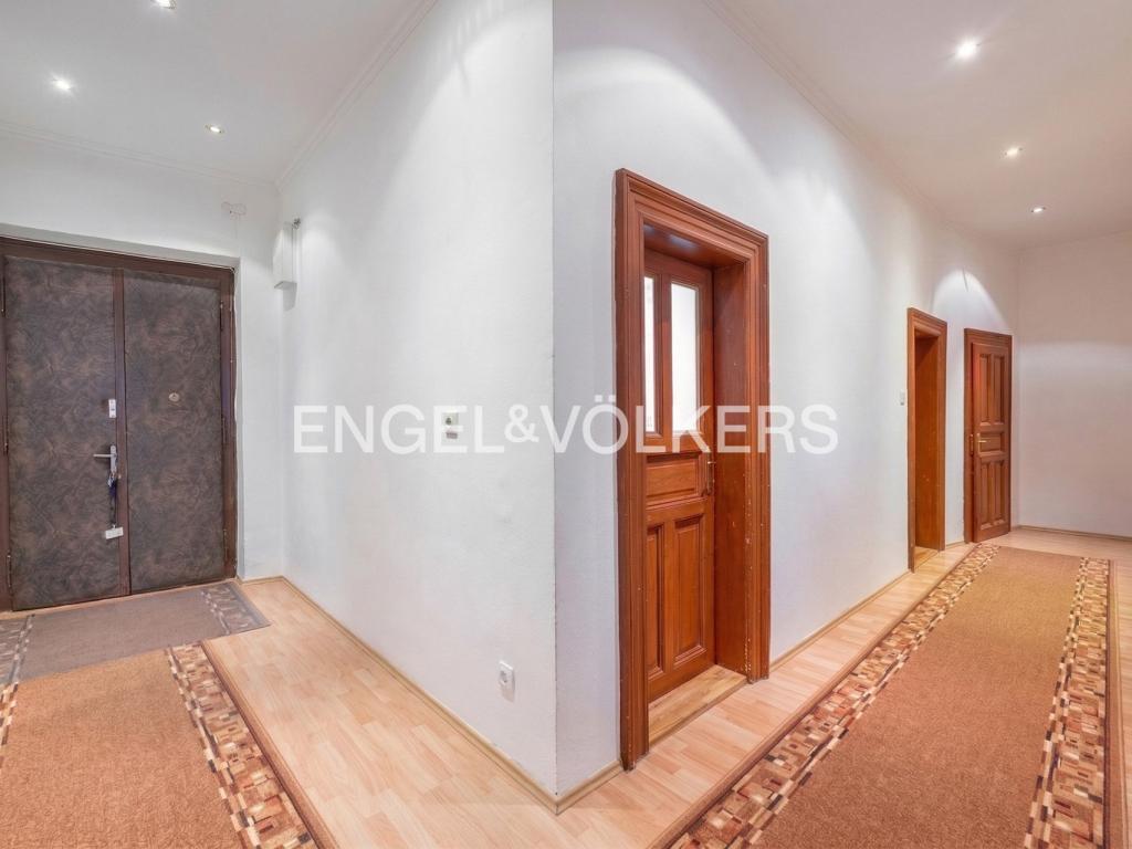 Prodej bytu 3+1 112 m2, Praha – náhled fotky 7