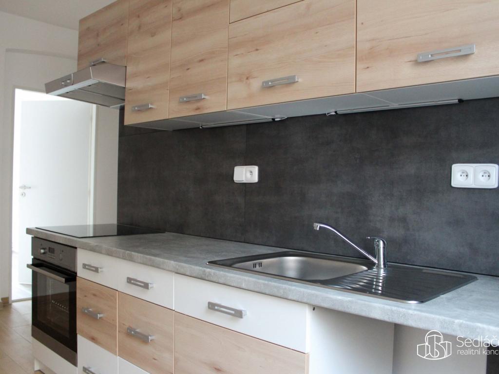 Pronájem bytu 2+1 58 m2
