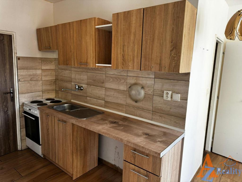 Pronájem 2+1, Chomutov - Kyjická, 10000 Kč, 64 m2