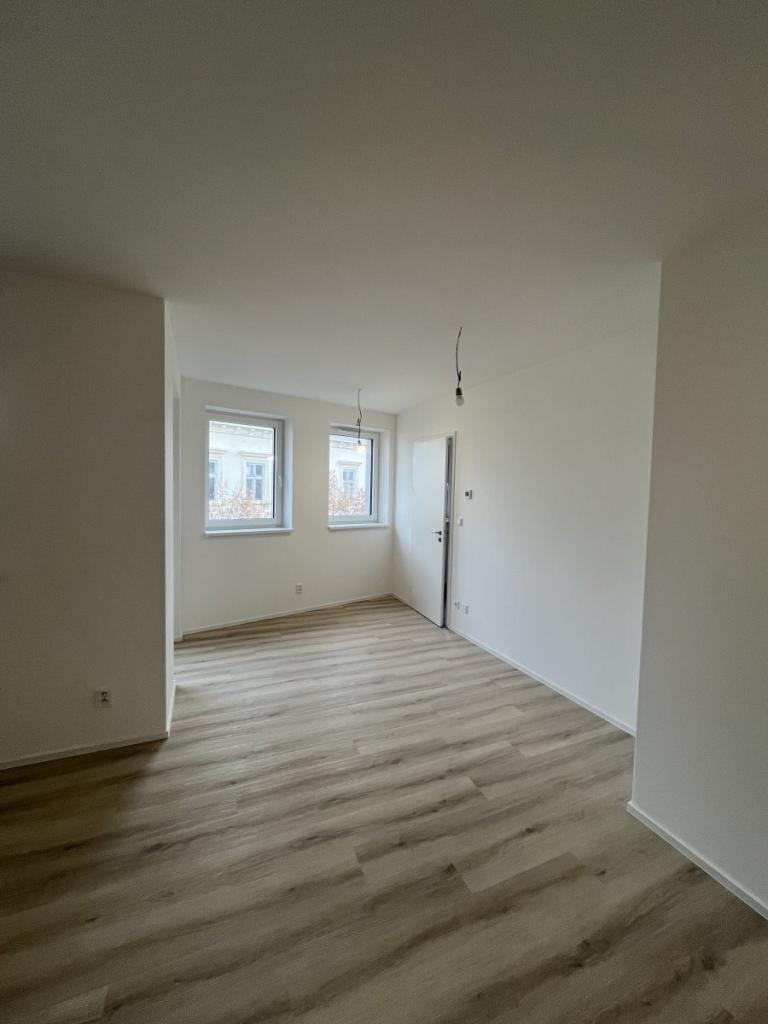 Pronájem bytu 3+kk 106 m2