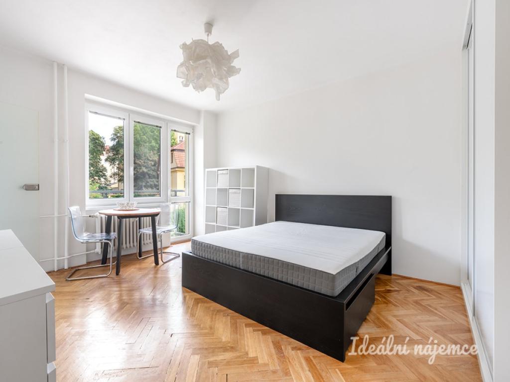 Pronájem bytu 1+1 34 m2