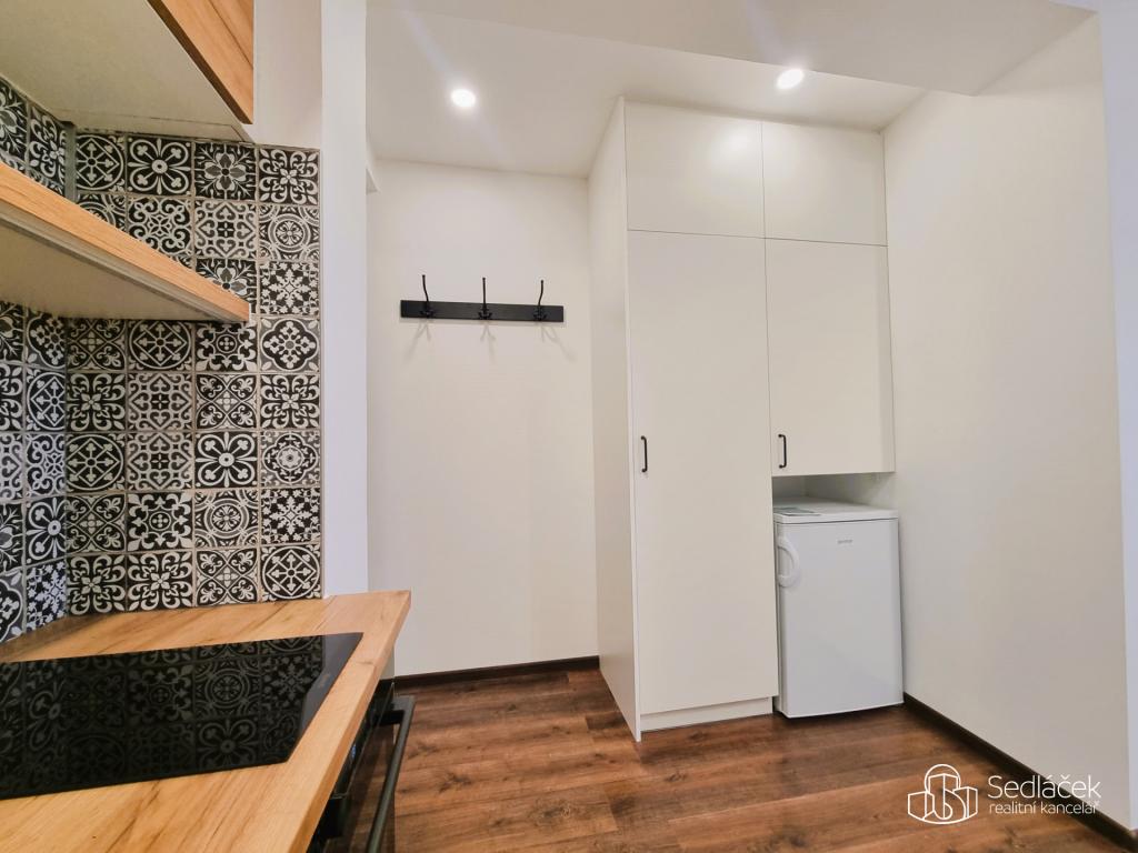 Pronájem bytu 1+kk 23 m2