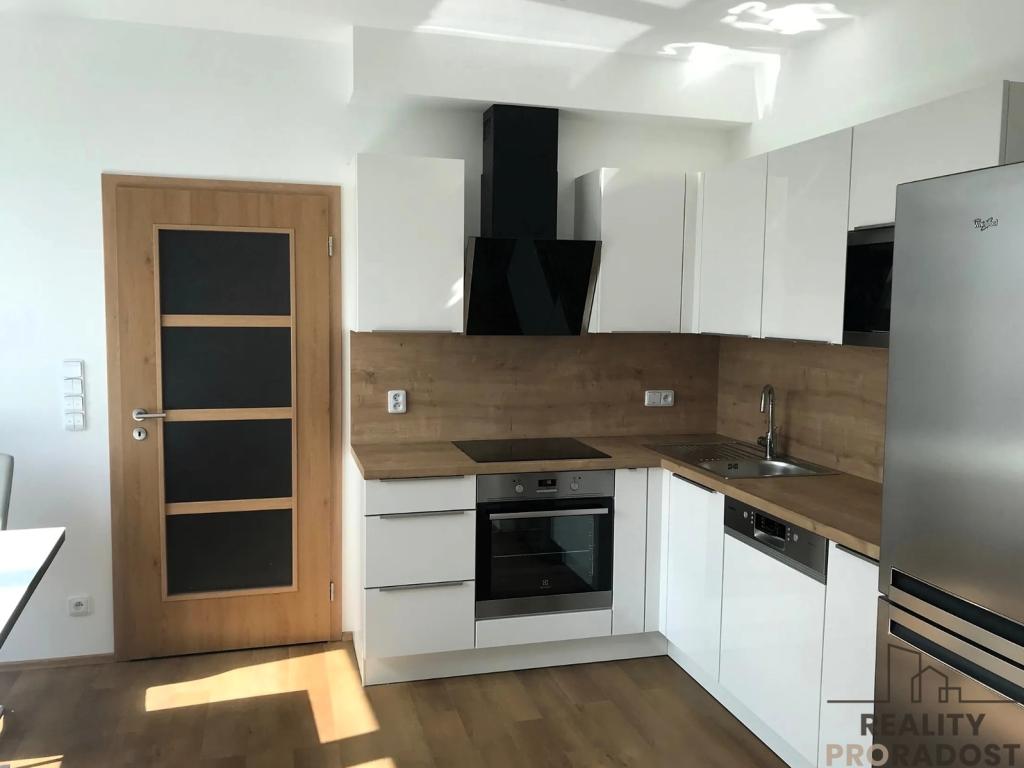 Pronájem bytu 2+kk 56 m2