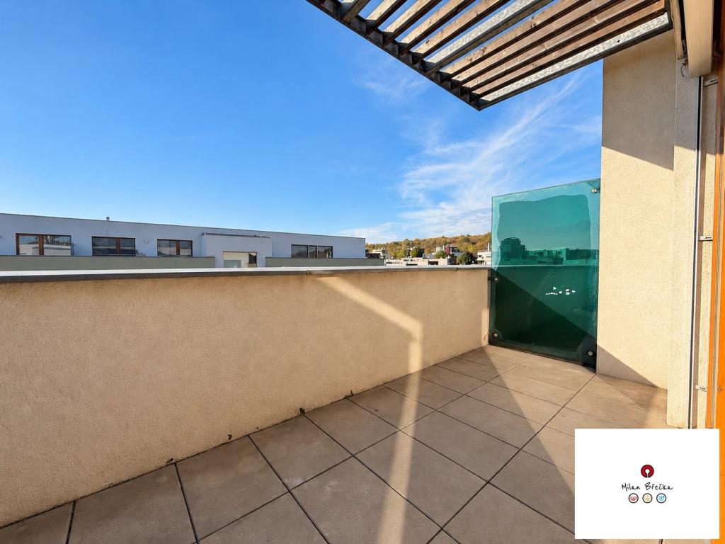 Pronájem bytu 2+kk 73 m2, Praha – náhled fotky 4