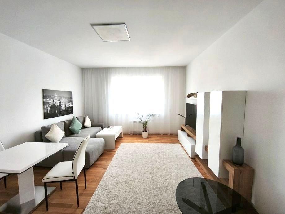 Pronájem bytu 1+kk 38 m2
