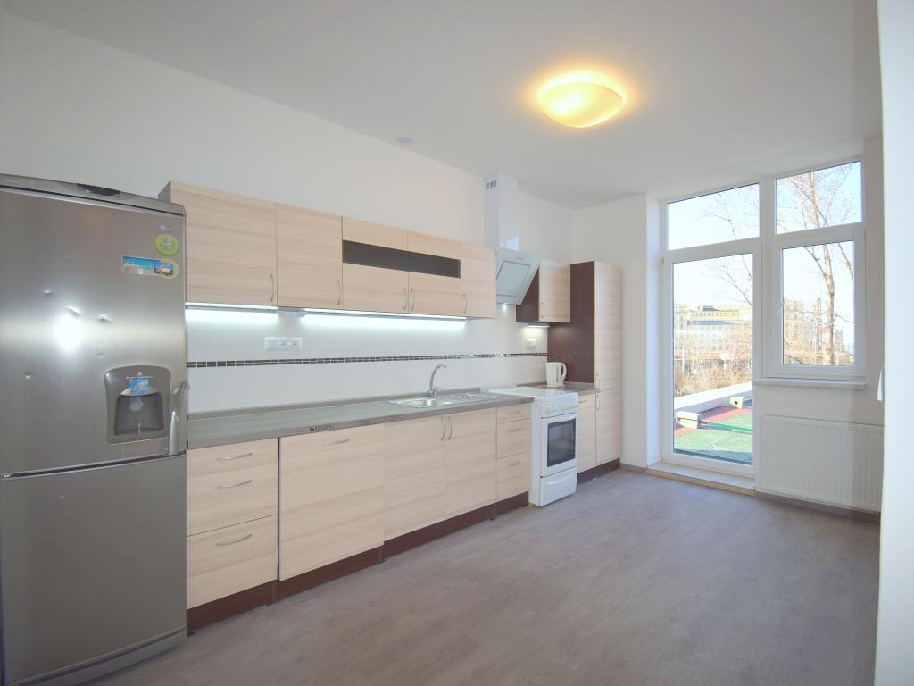 Pronajem bytu 4+1 90 m2