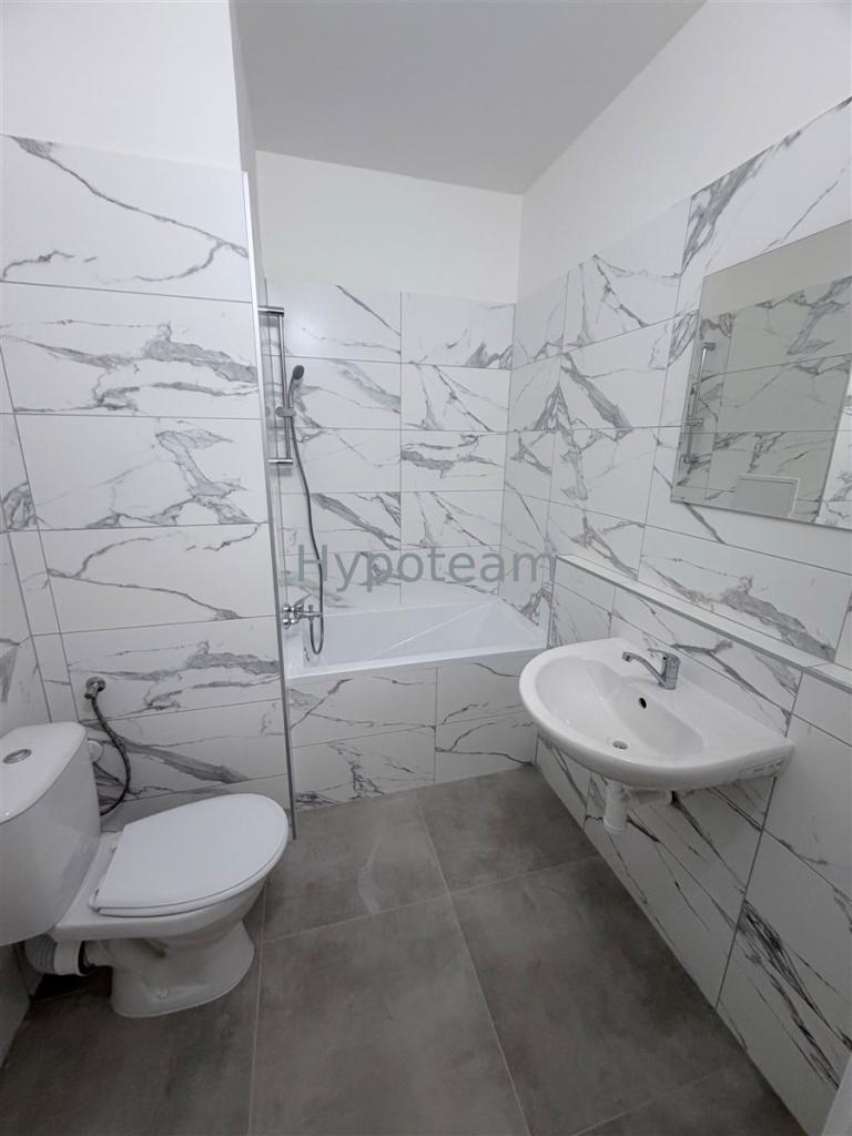 Pronájem bytu 1+1 35 m2
