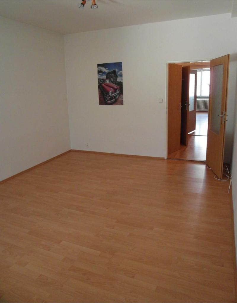 Listing 1