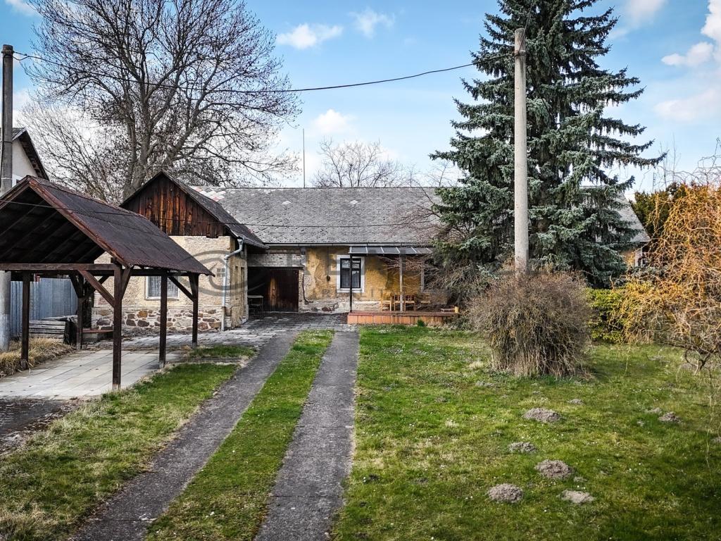 Prodej domu 156 m² – pohled 2