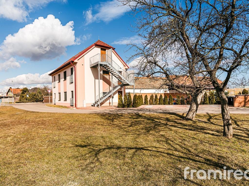 Pronájem bytu 2+kk 49 m2