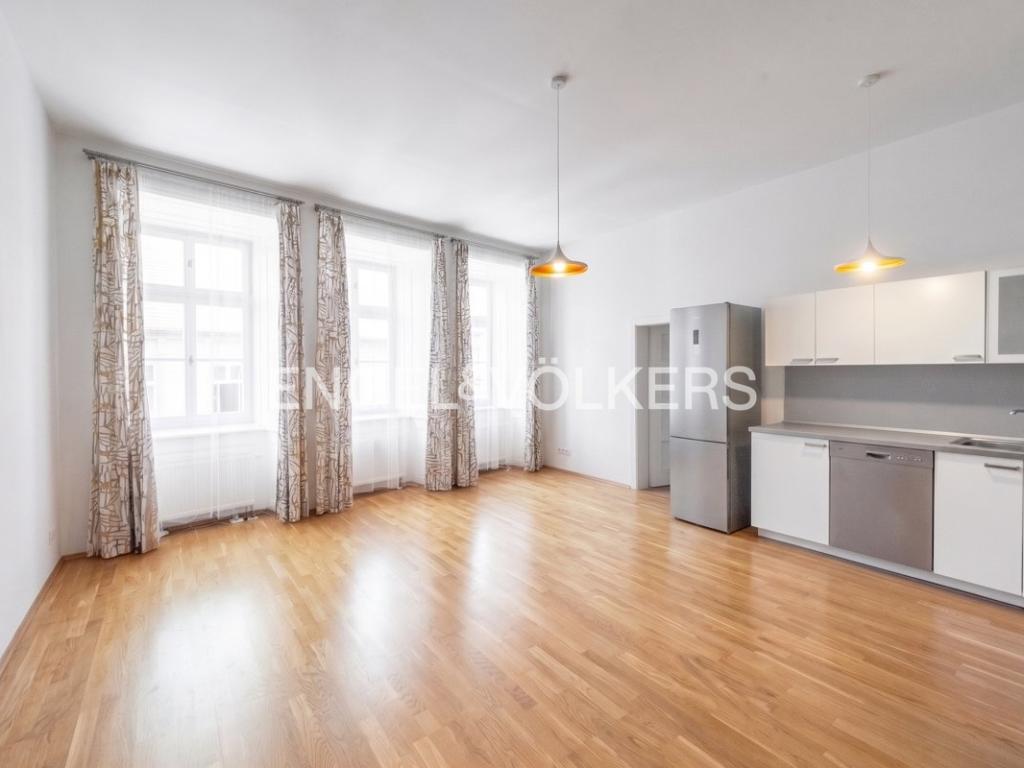 Pronájem bytu 4+kk 115 m2