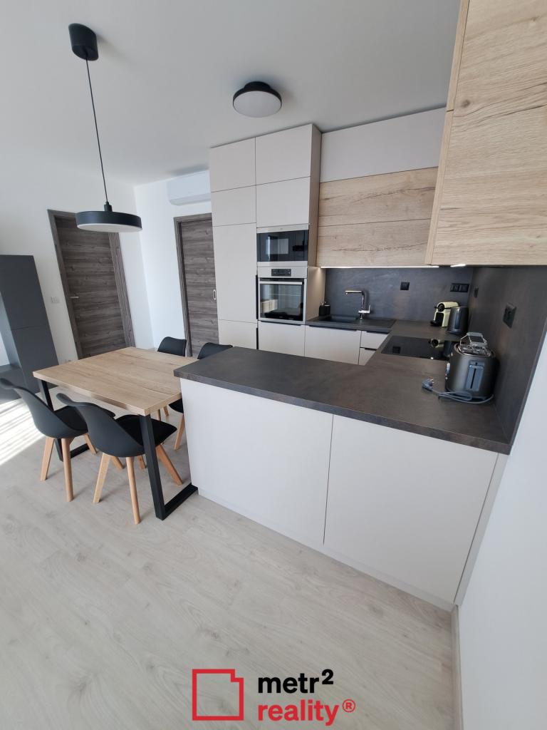 Pronájem bytu 2+kk 62 m2