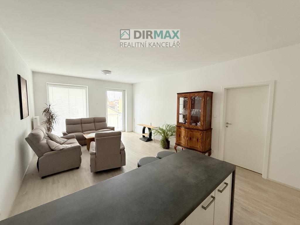 Pronájem bytu 2+kk 60 m² - Widok 3