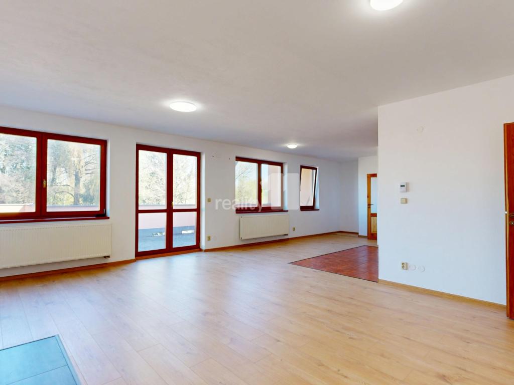Pronájem bytu 4+kk 170 m2
