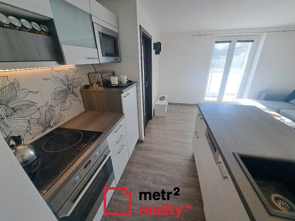 Pronájem 3+kk, Uničov - Opletalova, 13500 Kč, 56