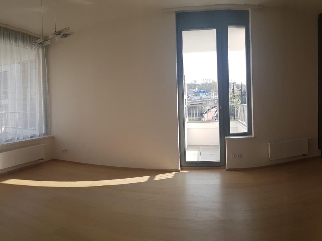 Pronajem bytu 2+kk 64 m2
