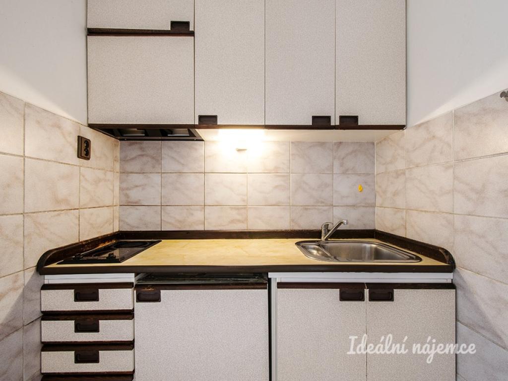 Pronájem bytu 2+1 43 m2
