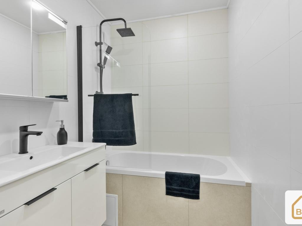 Prodej bytu 5+1 91 m² – pohled 6