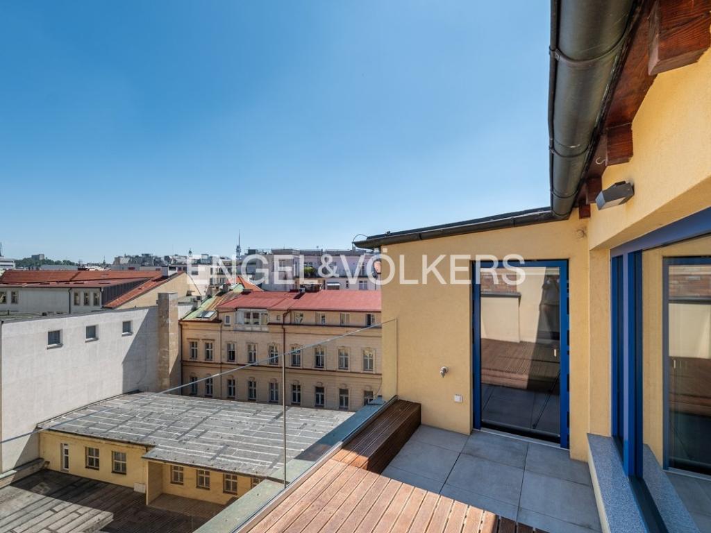 Pronájem bytu 4+kk 120 m2