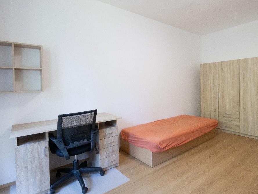Pronájem bytu 2+1 85 m2