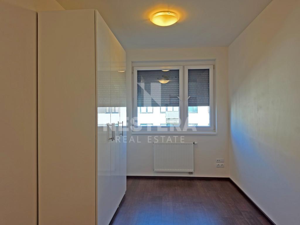 Prodej bytu 3+kk 83 m2, Praha – náhled fotky 17