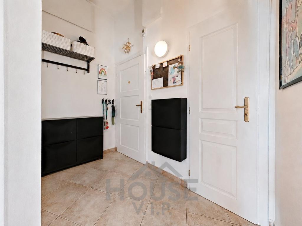 Prodej bytu 3+1 80 m2, Praha – náhled fotky 15