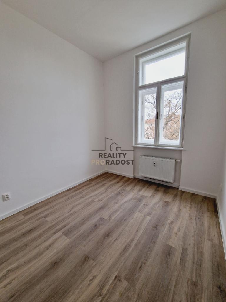 Pronájem bytu 2+kk 36 m2