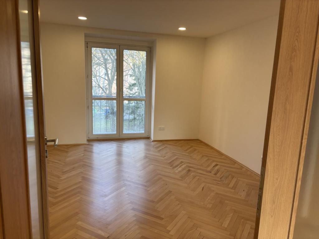 Pronájem bytu 2+1 53 m2