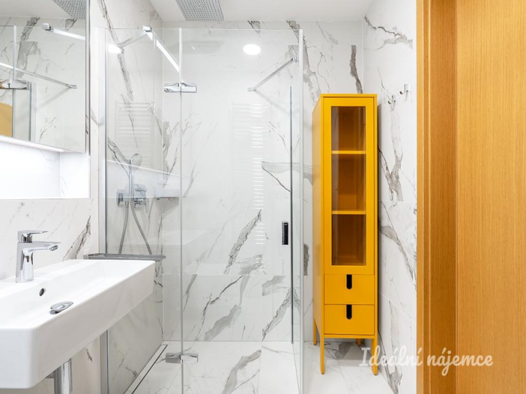Pronájem bytu 2+kk 58 m2, Praha – náhled fotky 20