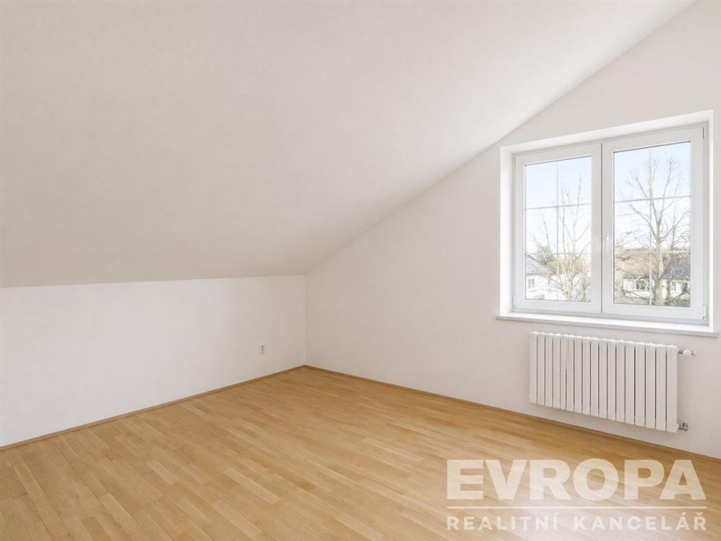 Pronájem domu 350 m2, Průhonice – náhled fotky 12